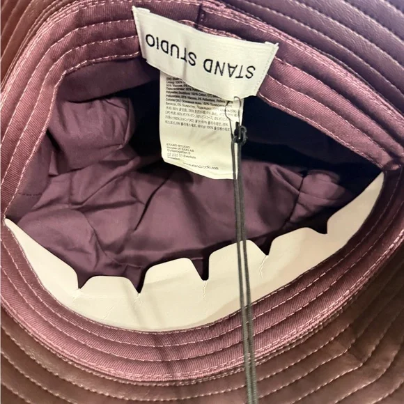Stand Studio Burgundy Leather Bucket Hat Stand Studio Burgundy Leather Bucket Hat main image 4